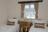 owl_grove_steppes_farm_monmouthshire_holiday_cottages_008